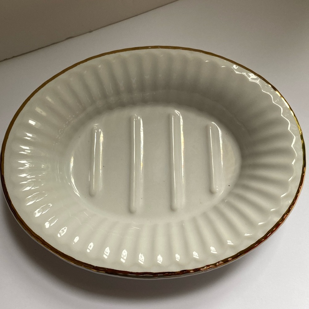 Upper Canada soap and candle makers ceramic soap dish